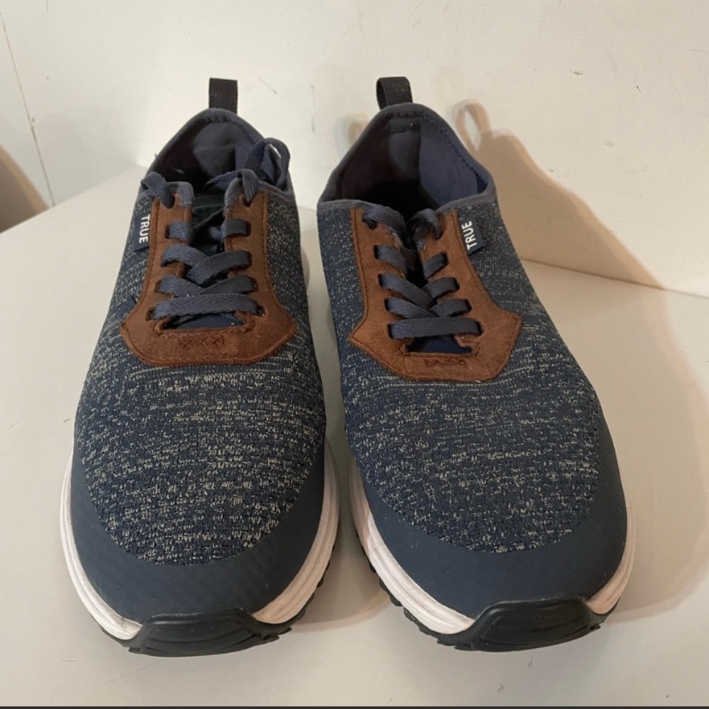 Men’s True Linkswear Spikeless Golf Shoes